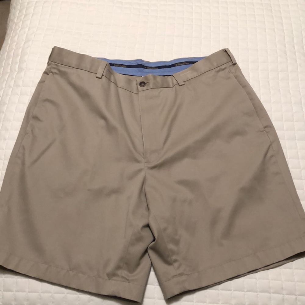 Brooks Brothers Chino Shorts Size 38.